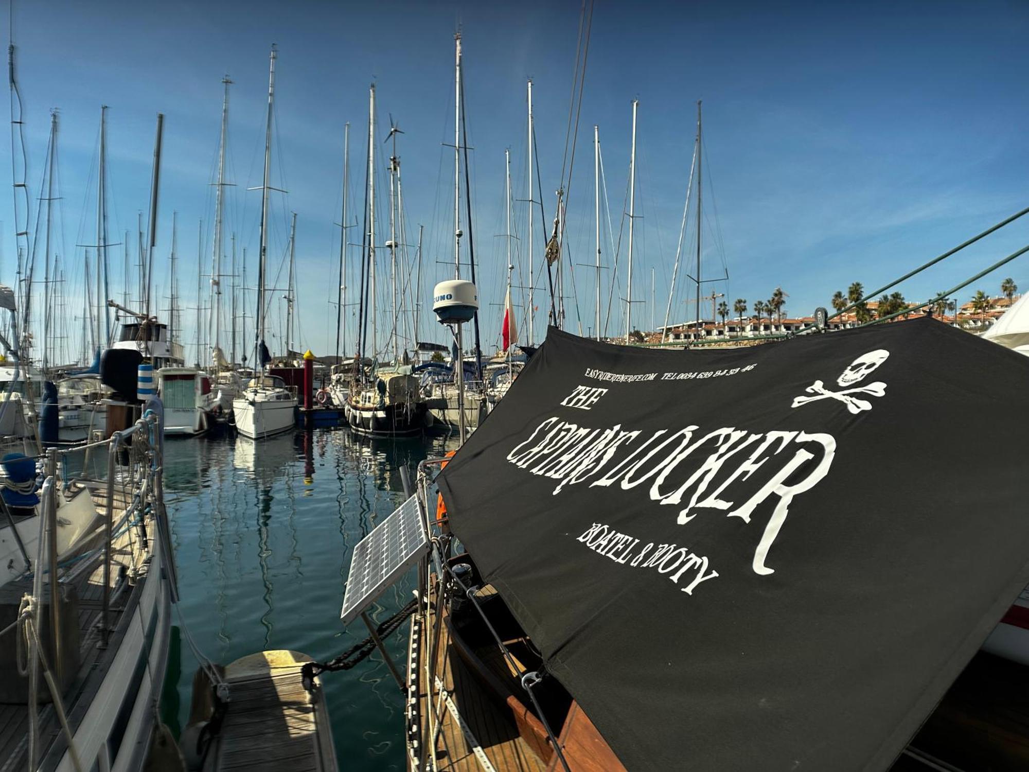 The Captains Locker - 30Ft Yacht San Miguel de Abona Exterior photo